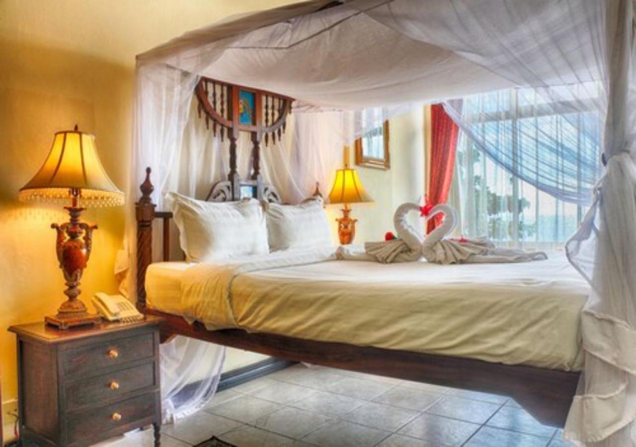 Africa House Zanzibar Bed & Breakfast Exterior photo